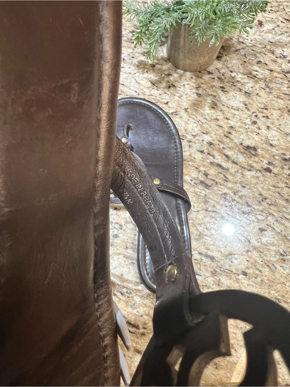 TORY BURCH Miller Chocolate Brown Leather Thong Sandals 9.5M